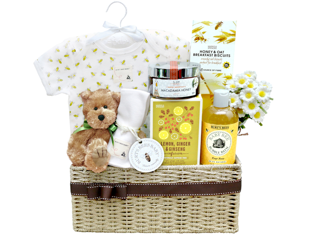 https://aumeragi.cfd/images/New-Born-Baby-Gift/640x480/Baby-Gift-Basket-z21~PIC36668780_v3.jpg